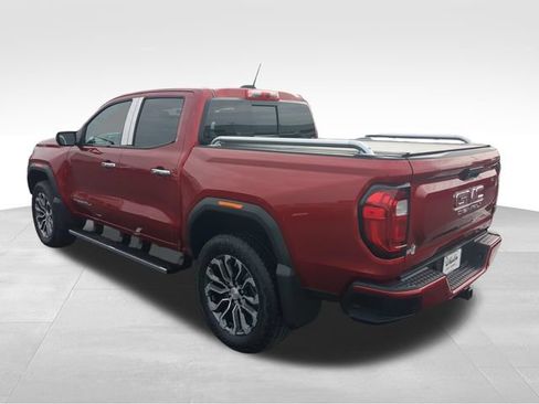 Used 2023 GMC Canyon Denali AWD/4WD image 3