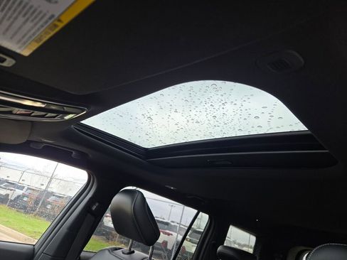 Certified 2023 Jeep Grand Cherokee L Laredo image 27