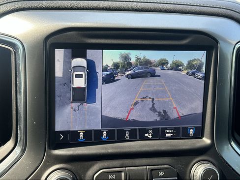 Used 2019 Chevrolet Silverado 1500 LTZ w/ LTZ Plus Package AWD/4WD image 27