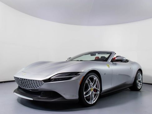 Certified 2025 Ferrari Roma Spider image 29