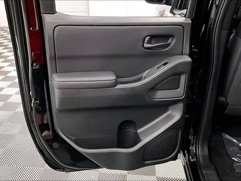 New 2026 Nissan Frontier SV w/ All-Weather Content Package AWD/4WD image 34