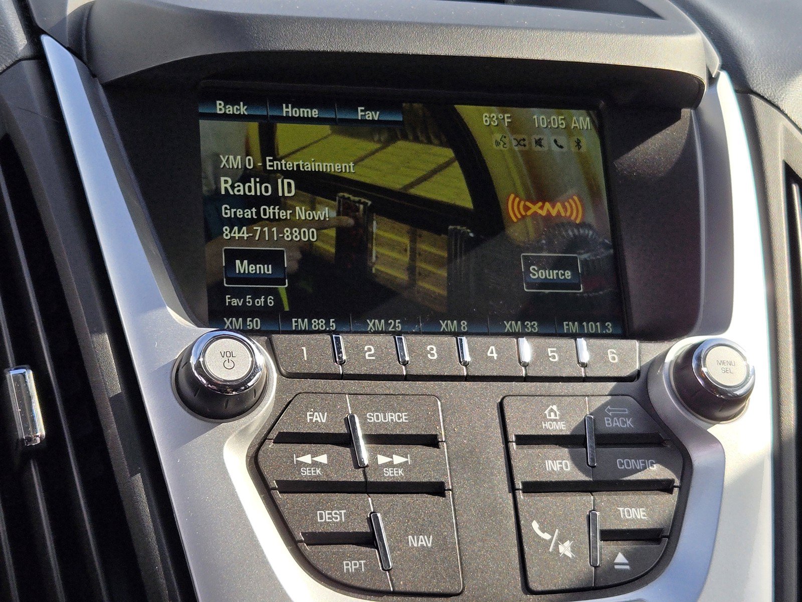 Used 2013 Chevrolet Equinox LTZ AWD/4WD image 18