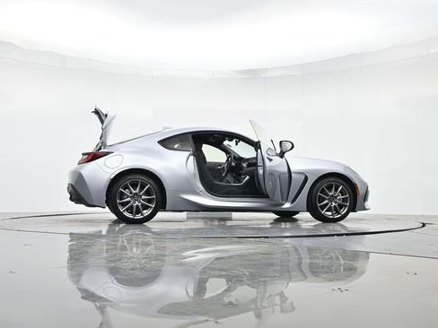 Used 2025 Subaru BRZ Premium RWD image 48