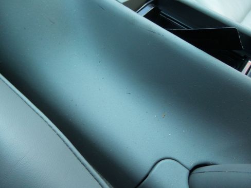 Used 2005 Porsche 911 Cabriolet image 95