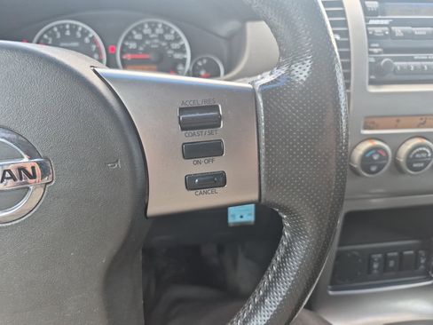 Used 2007 Nissan Pathfinder SE w/ SE Premium Pkg image 25