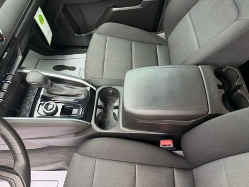 Used 2024 Chevrolet Colorado Trail Boss w/ Technology Package image 29