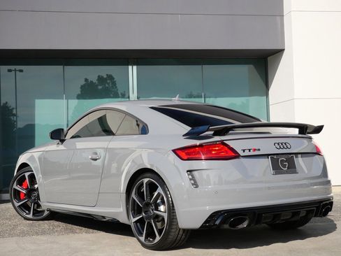 Used 2021 Audi TT RS image 5