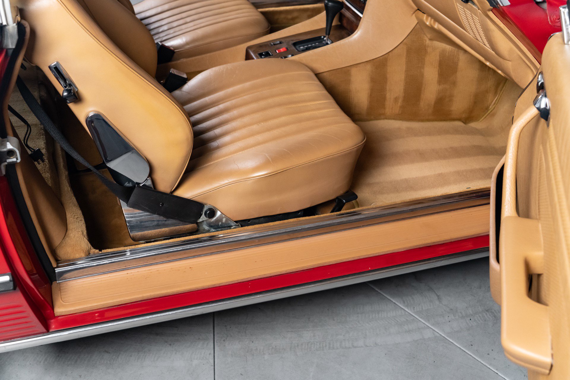 Used 1987 Mercedes-Benz 560 SL image 21