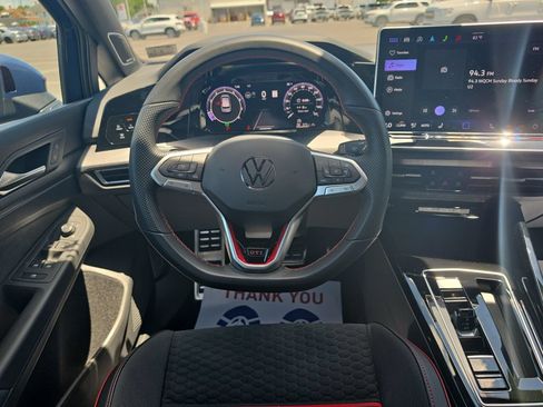 Used 2026 Volkswagen GTI SE FWD image 19