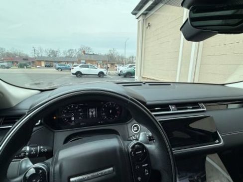 Used 2018 Land Rover Range Rover Velar AWD/4WD image 9
