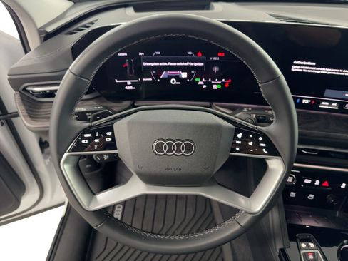 New 2025 Audi Q5 Premium Plus image 18