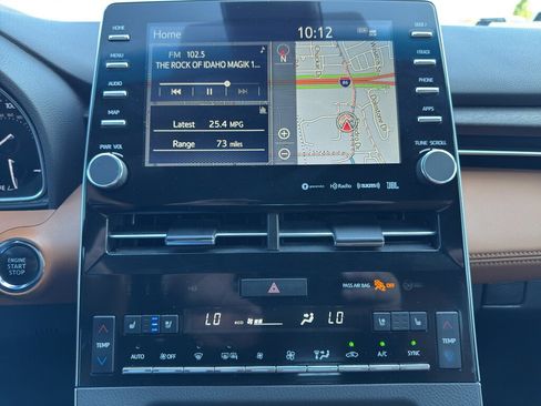 Used 2019 Toyota Avalon Limited w/ Advanced Safety Package FWD image 16