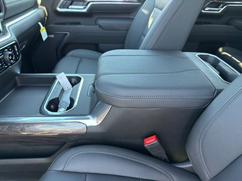 New 2026 Chevrolet Silverado 2500 LTZ w/ LTZ Convenience Package image 16