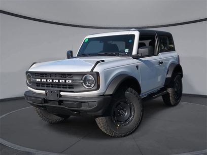 New 2025 Ford Bronco 2-Door w/ Sasquatch Package