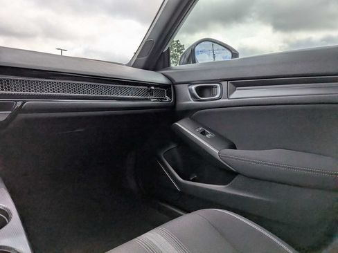 Used 2024 Honda Civic Sport image 16