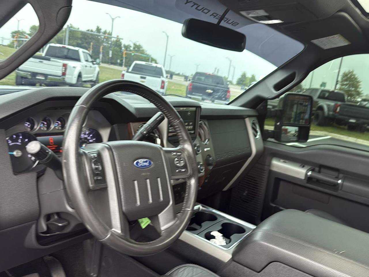 Used 2016 Ford F350 Lariat w/ Lariat Ultimate Package AWD/4WD image 12