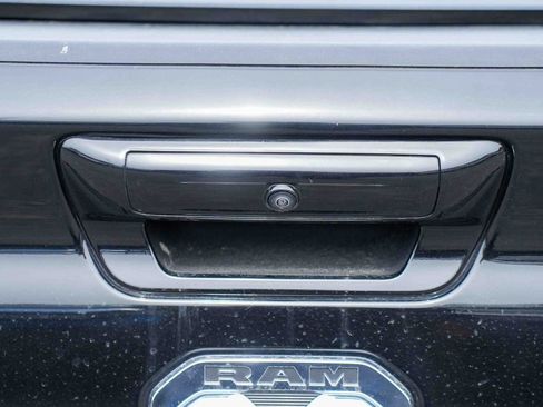 Used 2022 RAM 1500 Laramie image 12