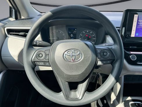 Certified 2024 Toyota Corolla Cross L FWD image 14