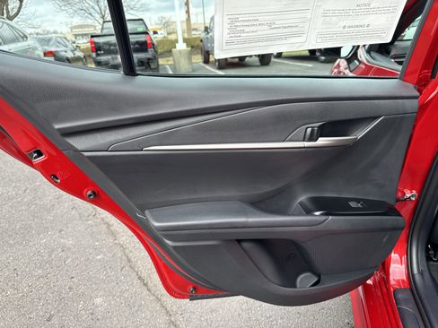 Used 2025 Toyota Camry SE w/ Multimedia Upgrade Package image 31