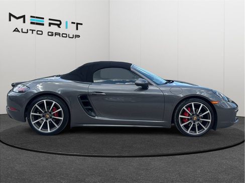 Used 2017 Porsche 718 Boxster S RWD image 10