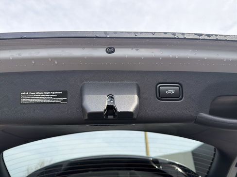 New 2026 Kia Sportage EX image 18