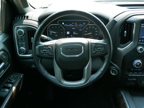 Used 2019 GMC Sierra 1500 Denali w/ Denali Ultimate Package image 16