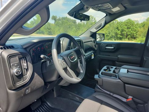 New 2026 GMC Sierra 1500 Pro w/ Pro Value Package image 9