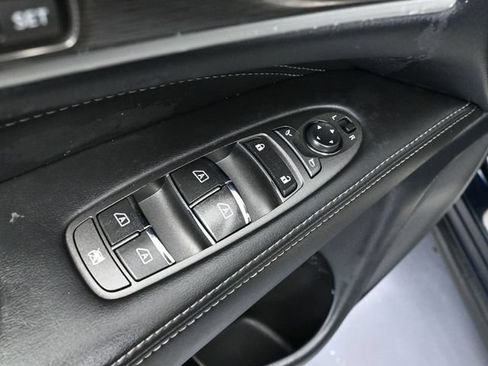 Used 2020 INFINITI QX60 Luxe w/ Essential Package FWD image 20