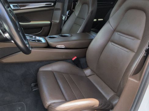 Used 2018 Porsche Panamera Turbo AWD/4WD image 17
