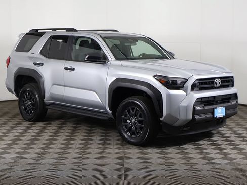 Used 2025 Toyota 4Runner SR5 AWD/4WD image 2