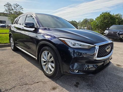Used 2019 INFINITI QX50 Essential w/ Premium Heat Package AWD/4WD image 3