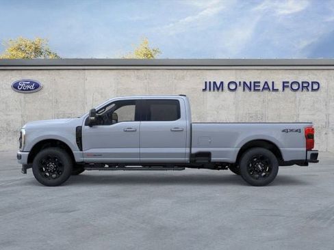 New 2026 Ford F250 Lariat w/ Black Appearance Package AWD/4WD image 3