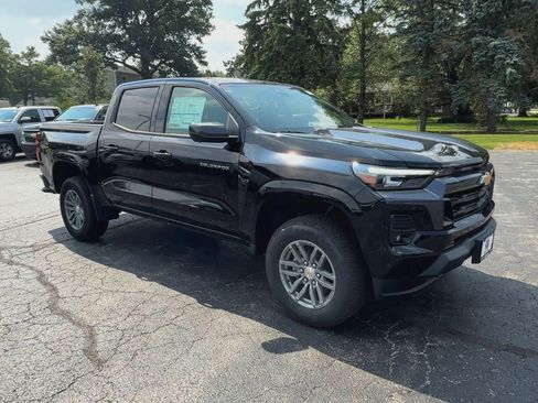 New 2026 Chevrolet Colorado LT w/ LT Convenience Package AWD/4WD image 35