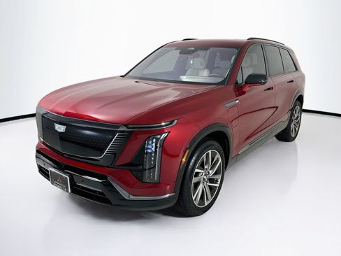Used 2026 Cadillac Vistiq Sport w/ LPO, Floor Liner Package AWD/4WD image 3