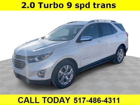Used 2018 Chevrolet Equinox LT image 1