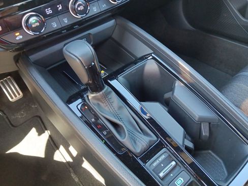 Used 2025 Honda Accord Sport image 20