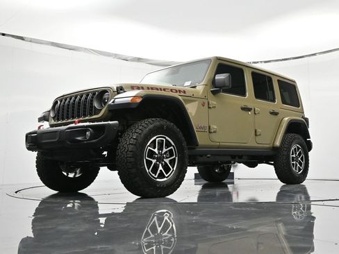 New 2026 Jeep Wrangler Unlimited Rubicon w/ Steel Bumper Group image 20