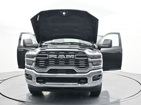 New 2026 RAM 2500 Tradesman w/ Chrome Appearance Group image 45