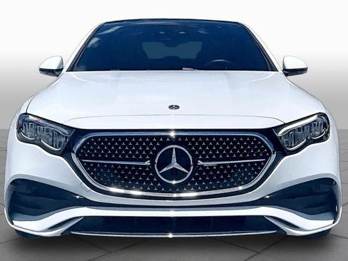 Used 2026 Mercedes-Benz E 350 Sedan w/ Driver Assistance Package image 4