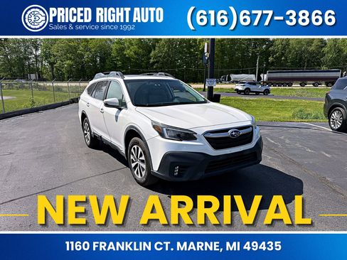 Used 2020 Subaru Outback Premium AWD/4WD image 1