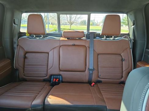 Used 2024 GMC Sierra 3500 Denali Ultimate AWD/4WD image 29
