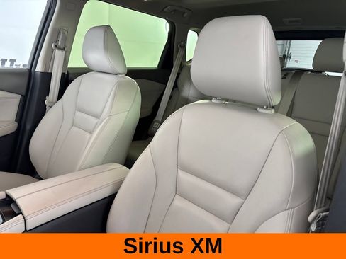 Used 2023 Nissan Rogue SL AWD/4WD image 14