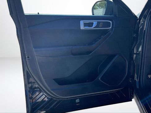 Used 2023 Ford Explorer 4WD image 24