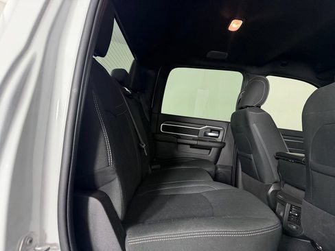 Used 2025 RAM 2500 Big Horn AWD/4WD image 23