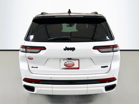 Used 2025 Jeep Grand Cherokee L Summit w/ Obsidian Package AWD/4WD image 5