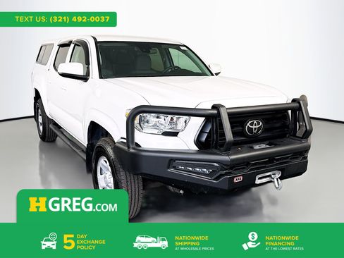 Used 2023 Toyota Tacoma SR image 1