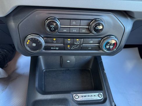 Used 2023 Ford Bronco 4-Door w/ Sasquatch Package image 17