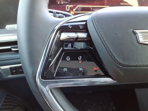 New 2026 Cadillac Escalade IQ Luxury 2 image 34