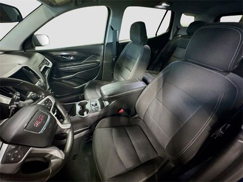 Used 2022 GMC Terrain SLE w/ Driver Convenience Package image 15