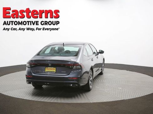 Used 2023 Honda Accord EX-L image 40